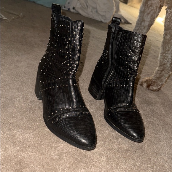 Nasty Gal Black Studded Ankle Boots - Picture 5 of 6